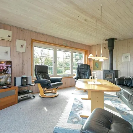 Amazing In Hadsund With Sauna * Als